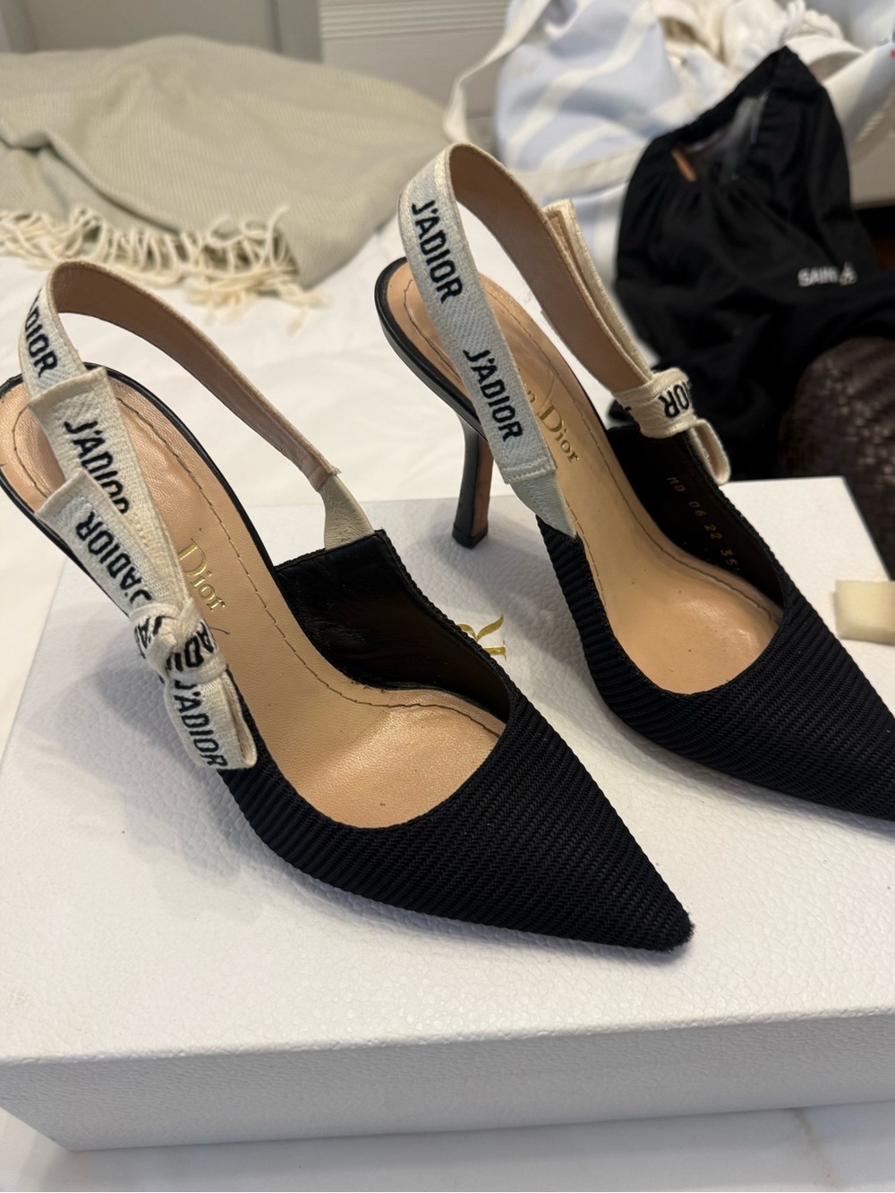 J'Adior Slingback Pump